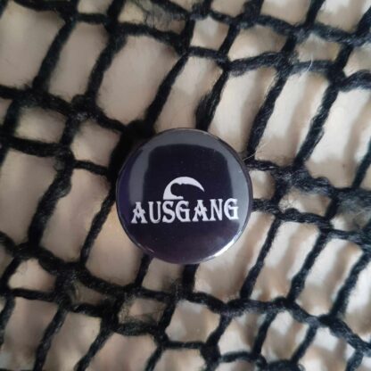 Ausgang 25mm button – New Logo