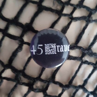 45 Grave 25mm button – Logo